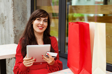 Digital Marketing &amp; E-commerce